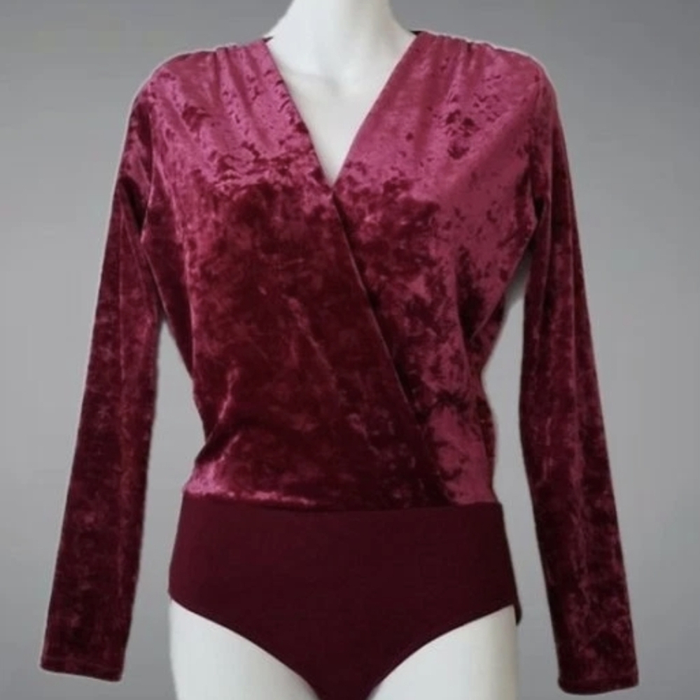 Altar'd State Velvet Wrap Bodysuit in Berry Juice Sz.S NWT